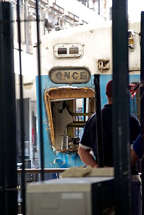 Image prise après l'accident à la gare de Once, en Argentine.