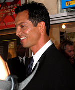 Benjamin Bratt interprète Steve Navarro.