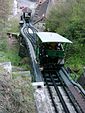 Le funiculaire de Fribourg depuis les quartiers hauts.