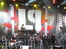 Linkin Park performing.