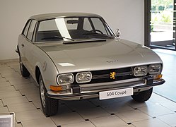 Peugeot 504 cupé (1977-1985).