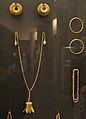 Image 10 Virampatnam jewelry from funerary burial, 2nd century BCE, Tamil Nadu (from Tamils)