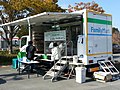 ファミリーマート「ファミマ号」（福島県南相馬市） 東北地方太平洋沖地震（東日本大震災）が地方へ出店したことで、被災地での移動販売