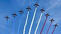 Vol en formation de la Patrouille de France.