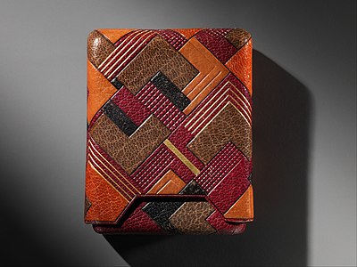 Cigarette case of leather and gold leaf by Pierre Legrain (1922), presenting a polychrome geometric decoration, Metropolitan Museum of Art, New York City
