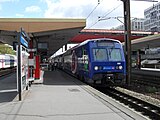 Z8800 at St quentin en Yvelines Station