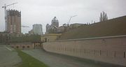 The Main gate and the wall to the Hospital fort (view from the West)