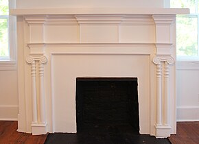 Hoss-House-west mantle 2nd floor