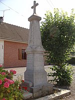 Monument aux morts[96]