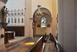 Intérieur de l'église Saint-Laurent.