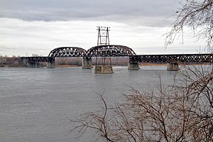 Pont Ferroviaire Saint-Laurent St. Lawrence Railway Bridge