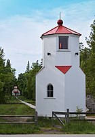 Lower Range Light with skeleton tower removed.