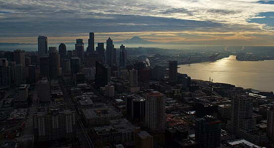 Seattle and Mount Ranier