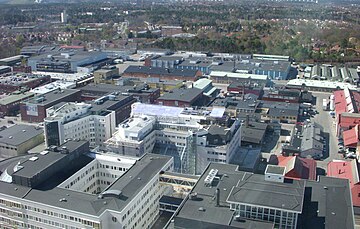 Slakthusområdet sett från Globen i maj 2010. I förgrunden syns byggnaderna för Globen Shopping och längst till vänster har rivnings- och schaktarbeten för Stockholmsarenan startat.