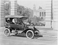 Image 29Model-T Ford car parked near the Geelong Art Gallery at its launch in Australia in 1915 (from History of the automobile)