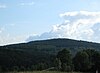 Blick von einer Stelle nahe der Bundesautobahn 45 zum Bautenberg