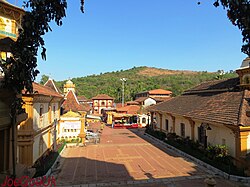 Way to the Kamakshi Temple, 2014