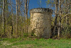 Corner tower of the Kuru manor enclosure wall