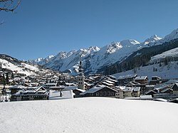 La Clusaz tammikuussa 2004