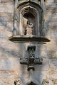 Chapelle Sainte-Anne, statue de Sainte-Anne, au-dessus de la porte Sud.