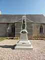 Le monument aux morts.