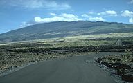 Hualalai es un enorme volcán en escudo de la cadena de montes submarinos Hawái-Emperador. Su última erupción se produjo en 1801