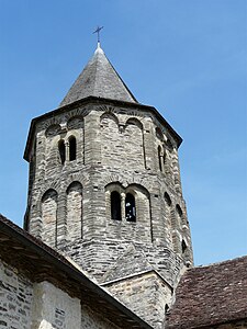 Oktogonaler Kirchturm von Saint-Pierre-ès-Liens