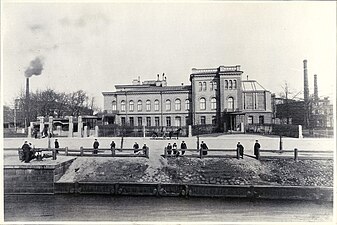 Ludwig Nobels Mekaniska Werkstad i Sankt Petersburg, med Branobels styrelserum i nedre våningen.