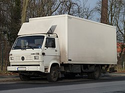 VW L80 mit Kofferaufbau