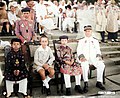 Young prince Vinh Thuy (2nd right to left).