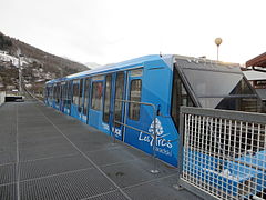 Livrée bleue, dernière avant le remplacement des cabines.