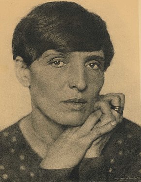 Portrait of German sculptor Renée Sintenis by Hugo Erfurth, Dresden, 1930.