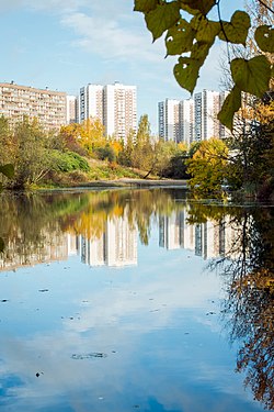 Нижний Каменский пруд на реке Каменке, 2017 год