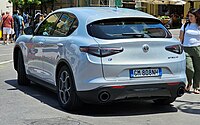 Rear view (Stelvio Q4)