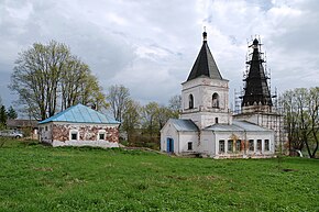 Храм в усадьбе Милославских