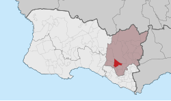 Localização na freguesia de São Domingos de Rana e no concelho de Cascais.