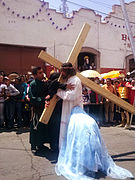 Viacrucis en Apan.