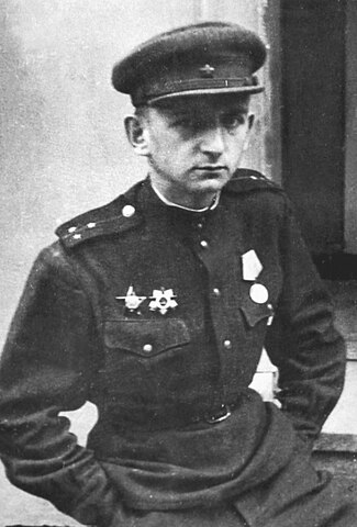 Э. М. Гюннинен в Берлине. 1945 год