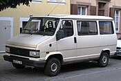 Peugeot J5