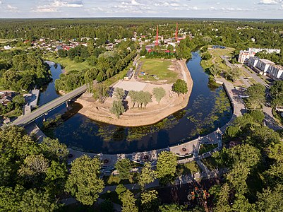 Излучина Луги с набережной