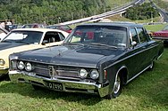 1967 Chrysler New Yorker 4-door Sedan