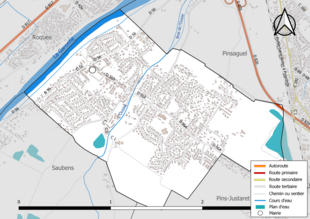 Carte en couleur présentant le réseau hydrographique de la commune