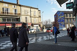 Carrefour rue Montmoreau.