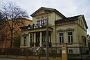 Villa Thöns mit Stallgebäude