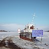 Début d’une route passant sur le lac Baïkal gelé.