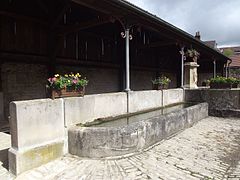 Le lavoir du haut.