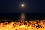 Moon rise at Promenade beach