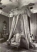Bedroom in the royal apartment