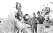 1958年9月17日，派駐桃園空軍基地的美國空軍第83戰鬥攔截機中隊，一位駕駛F-104A星式戰鬥機的美空軍上尉向記者們說：「如果中共的米格十九或者十七型飛機敢來進犯，我們將立刻把它打下來作早飯。」