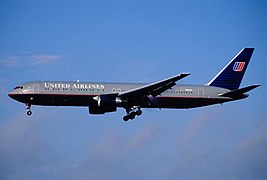 Un Boeing 767-322ER de United Airlines, en 2004.